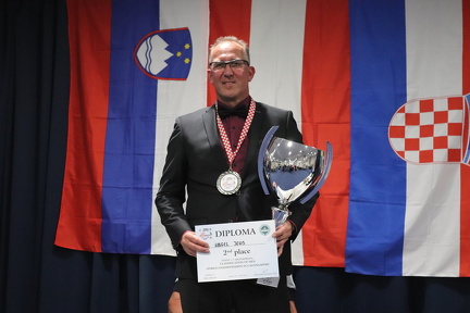 20250913 180303930 iOS