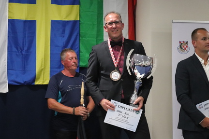 20250913 181458160 iOS